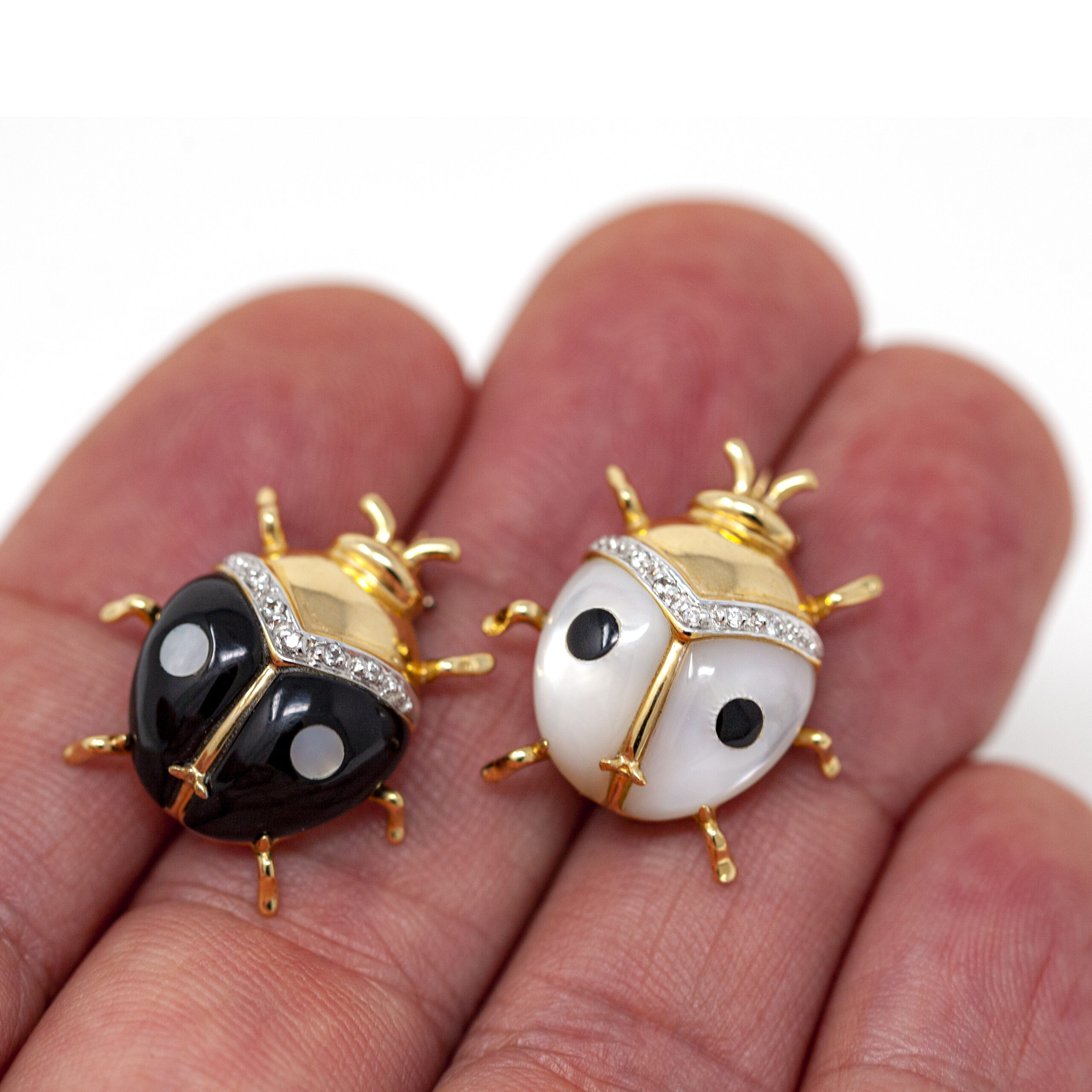Elegant 14k Gold Ladybug Brooches with Onyx and Mother of Pearl - Image 2