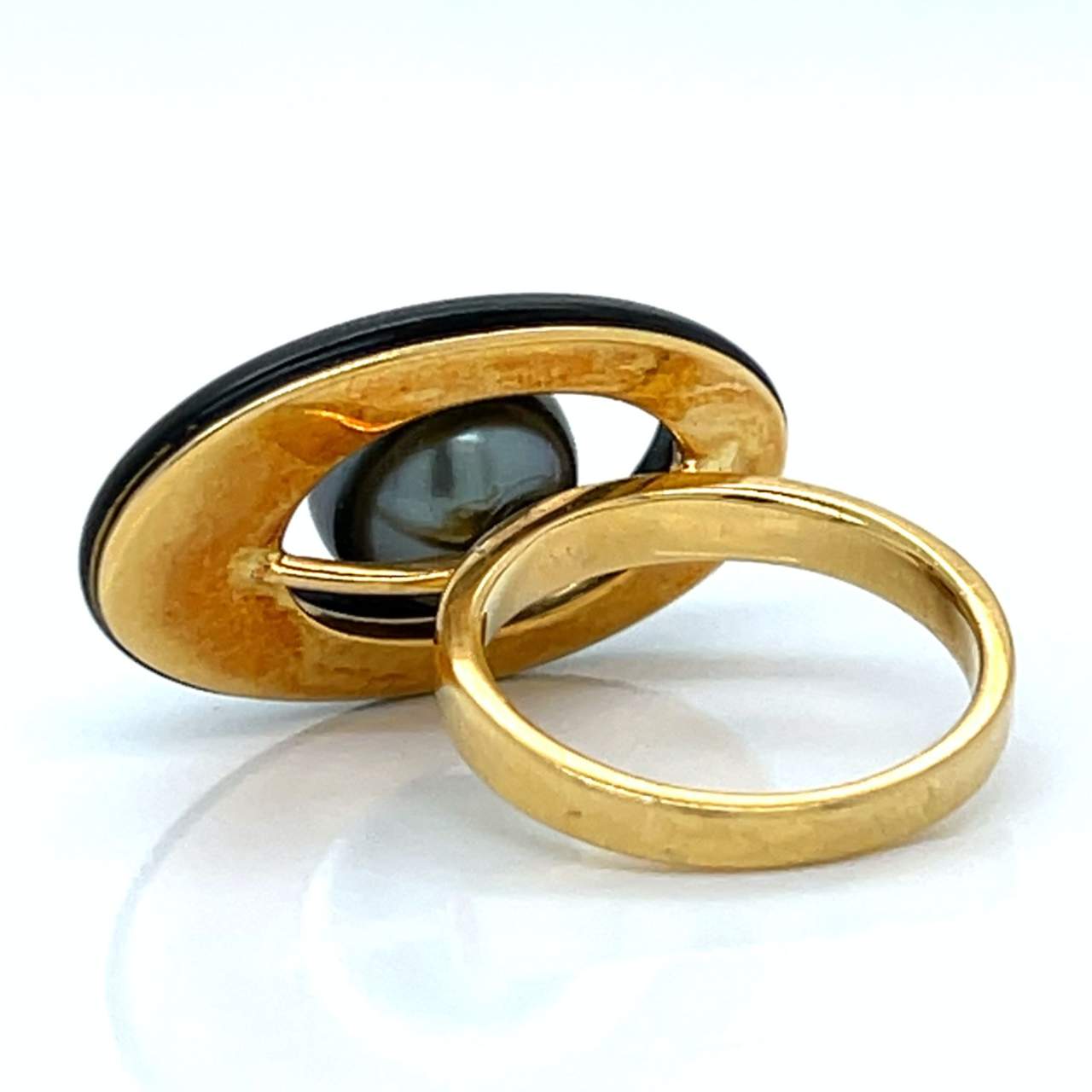 18K Yellow Gold Black Onyx, Pearl & Diamond Modernist Ring - Image 3