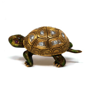 Vintage 18K Gold Diamond & Enamel Turtle Brooch – 12.8g – Ruby Eyes – Mid-Century Craftsmanship
