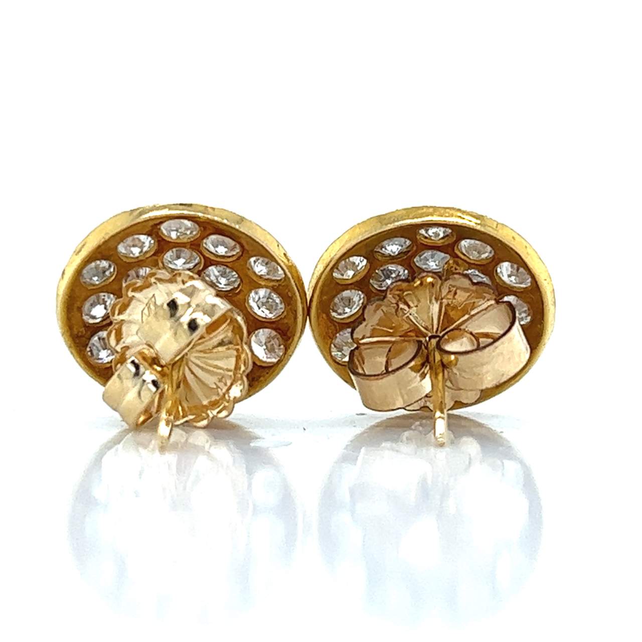18K Yellow Gold Diamond 3.00 Carats Cluster Earrings - Image 2