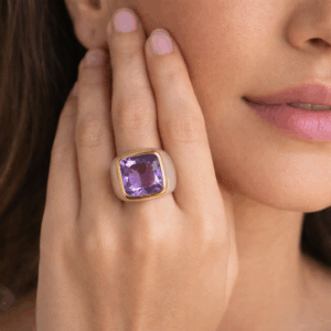 18K Yellow Gold & Crystal Amethyst Ring 8.00 ct  Size 6.5